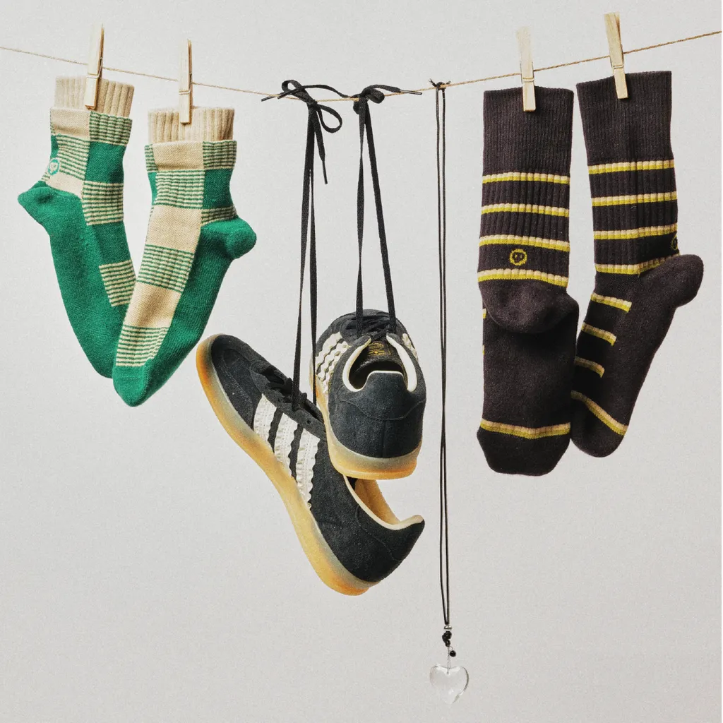 GOODPAIRSOCKS - Late For Summer, Green Ketupat - Image 8