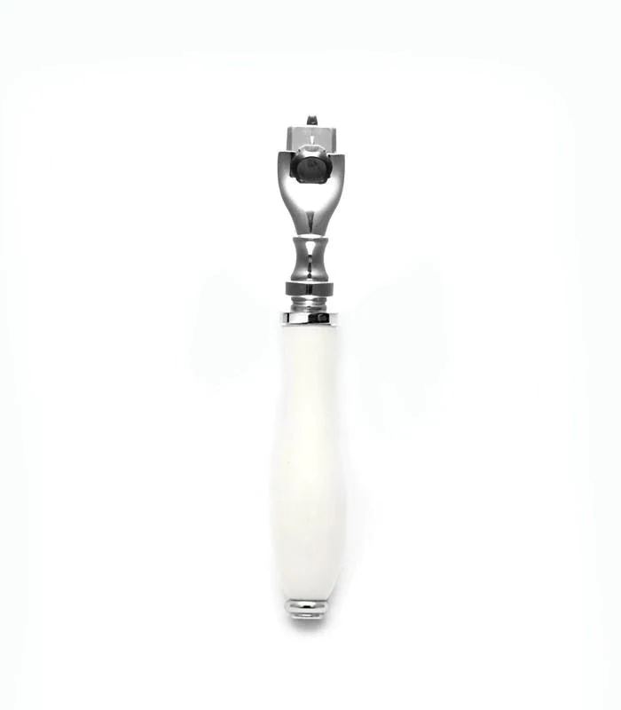 Parker - 111W-M3 Mach3 Compatible Razor, White Resin Handle - Image 4